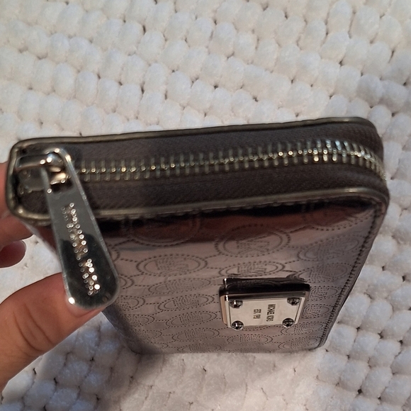 Michael Kors Jet Set Travel Continental - Picture 5 of 10